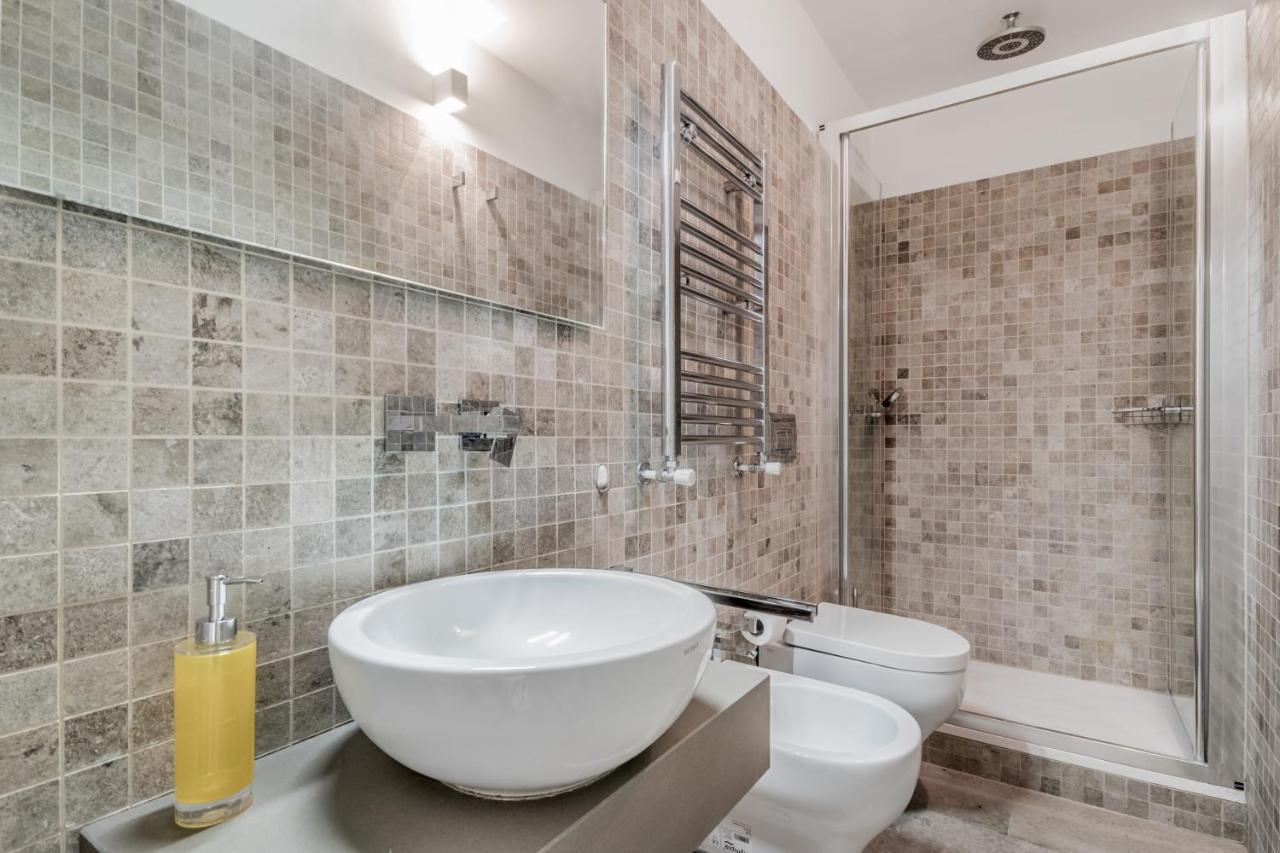 Th Trastevere Luxury-S.Cosimato 2Bd-2Bt Rome Luaran gambar